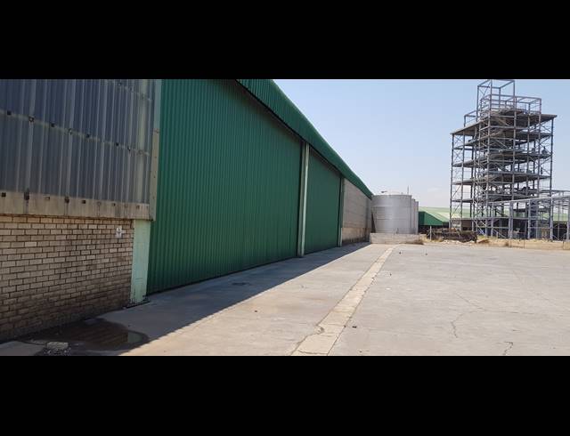19,096M² FACTORY FOR SALE IN ANDERBOLT